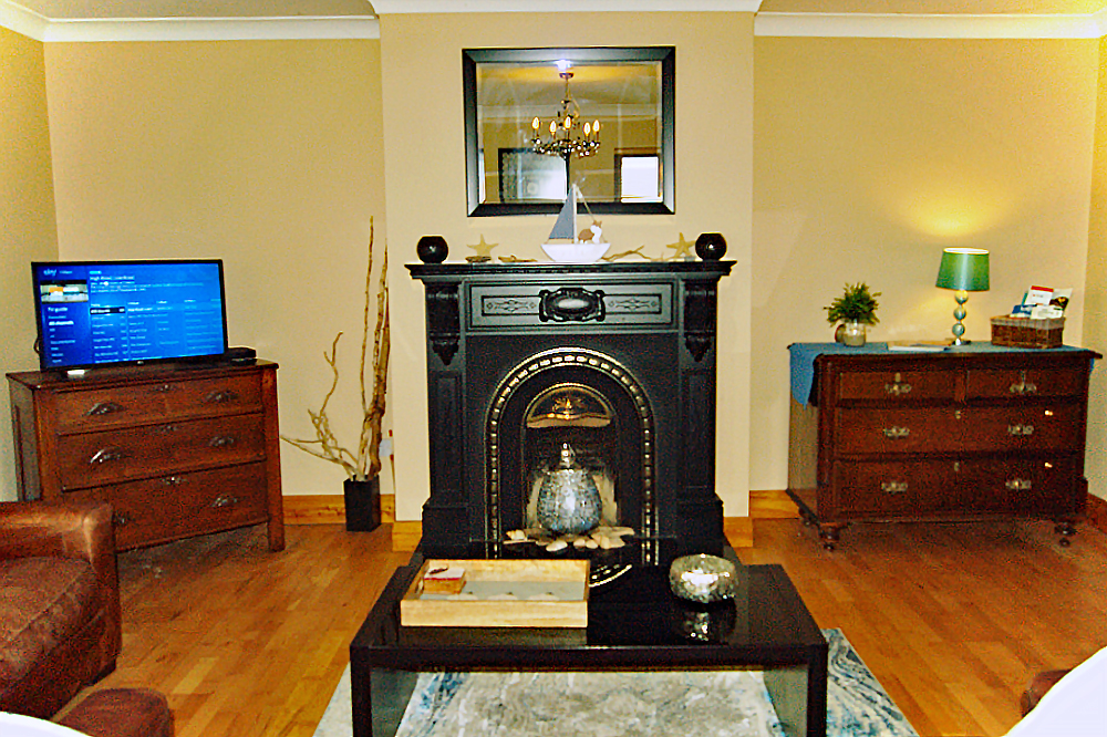 Curlew Cottage - Irish Beach Cottage - Image 2